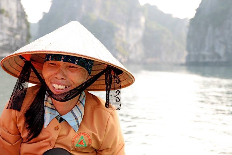 How to choose a great Halong Bay cruise