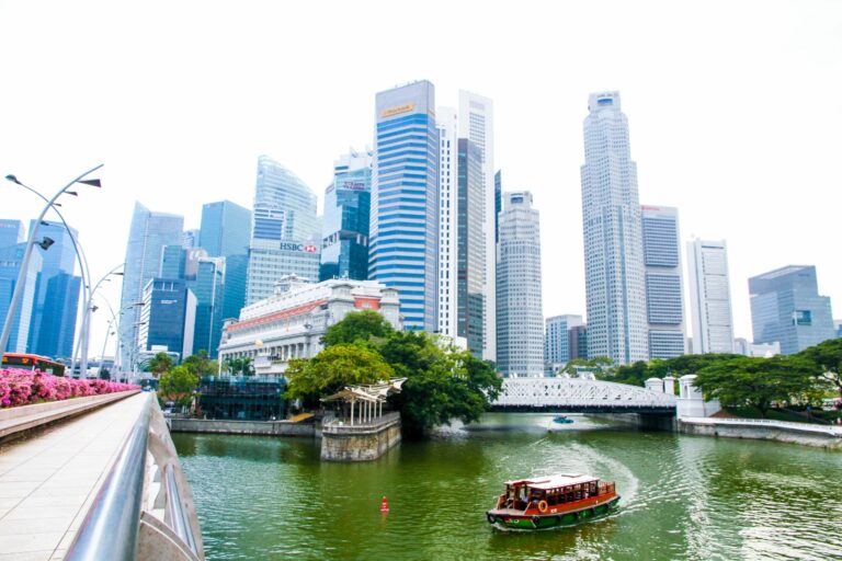 How to find your way around Singapore 
