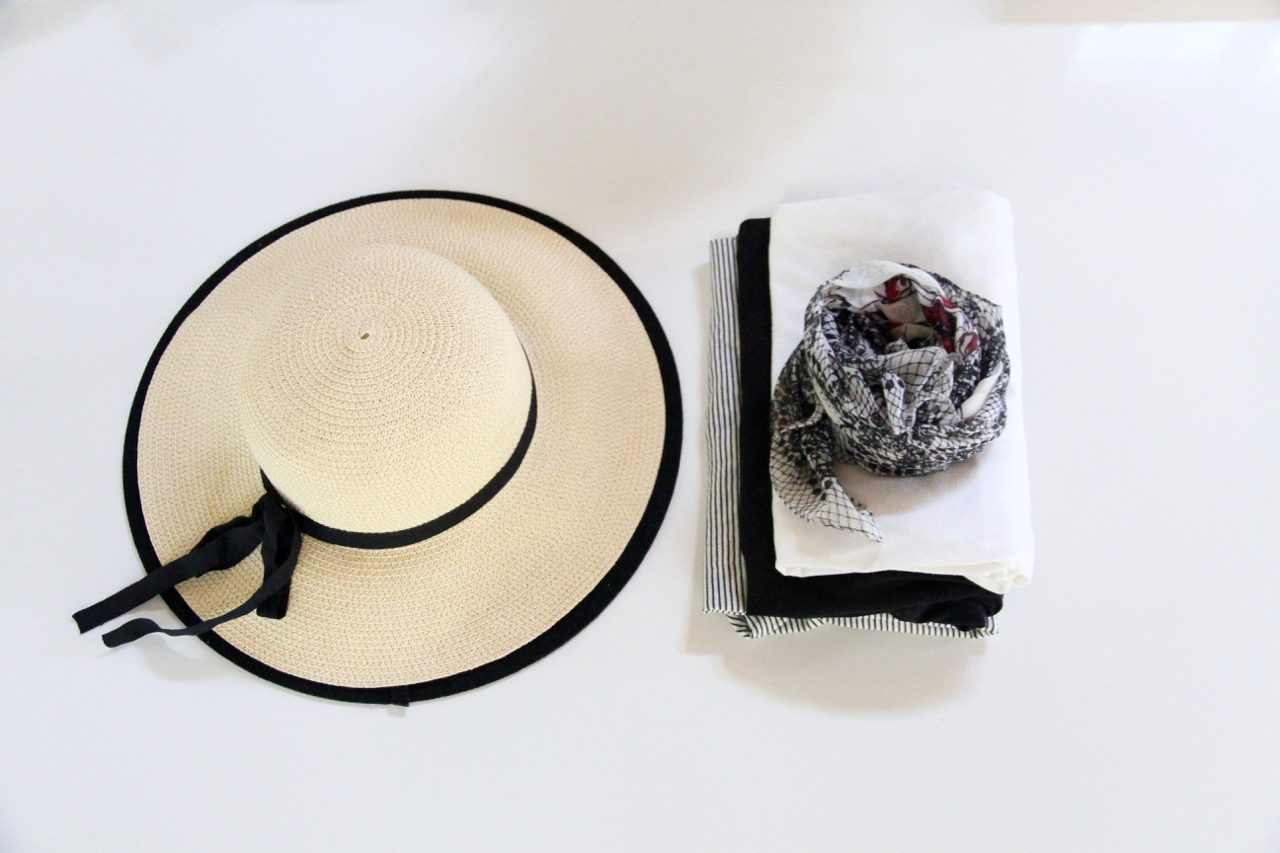 The best way to pack hats 
