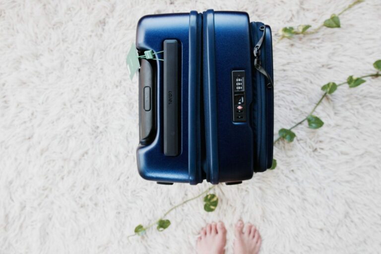 Luggage Review: Lojel Cubo