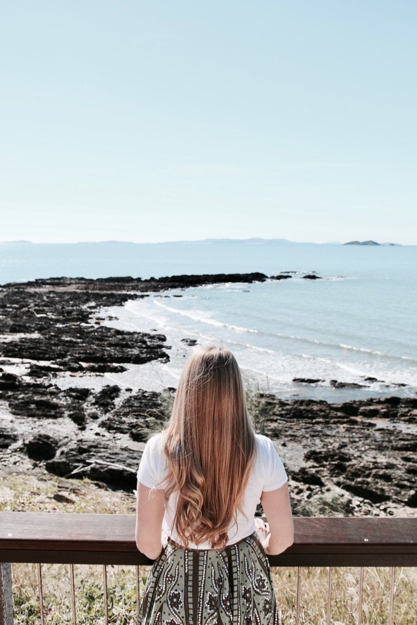 How to keep your hair really healthy while you travel phoebe lee travel blogger