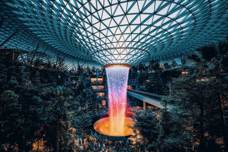 19 of the BEST things to do at Singapore Changi Airport