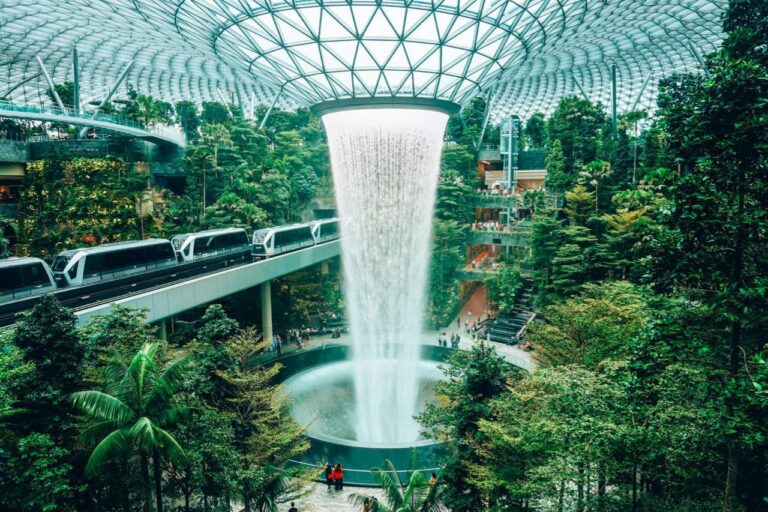 The BEST guide to visiting Jewel at Changi Airport in Singapore