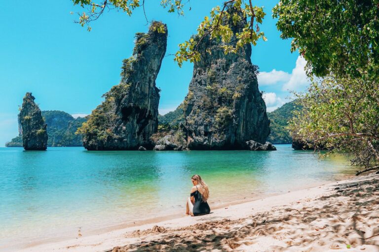 7 spots in Thailand PERFECT for couples!